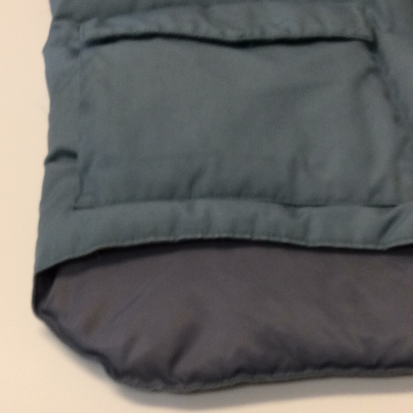 Down vest in man’s size large. - Picture 6 of 7